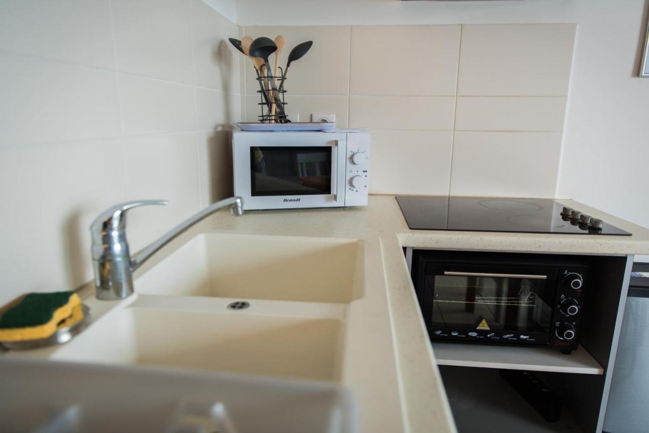 Appartement Le Paille En Queue แซ็ง-ปีแยร์ ภายนอก รูปภาพ