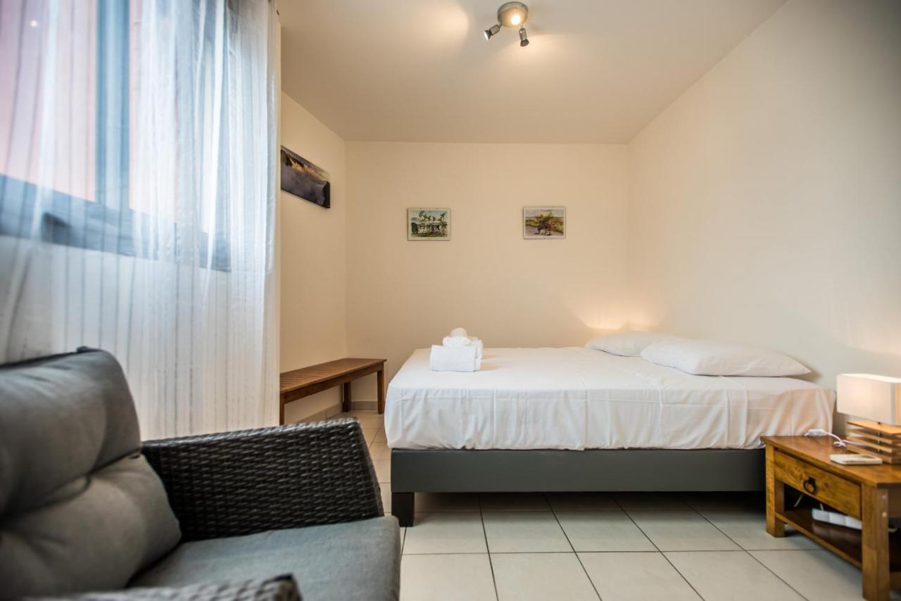 Appartement Le Paille En Queue แซ็ง-ปีแยร์ ภายนอก รูปภาพ